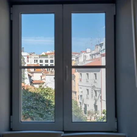 Mouraria, Center, Tram & Metro * Lissabon