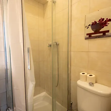 Mouraria, Center, Tram & Metro Apartment *